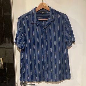 Vince blue short sleeve button shirt.